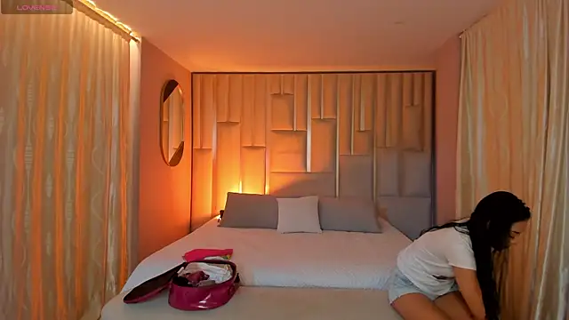 AmaliaCrus online show from March 2026 08:03:01 PM