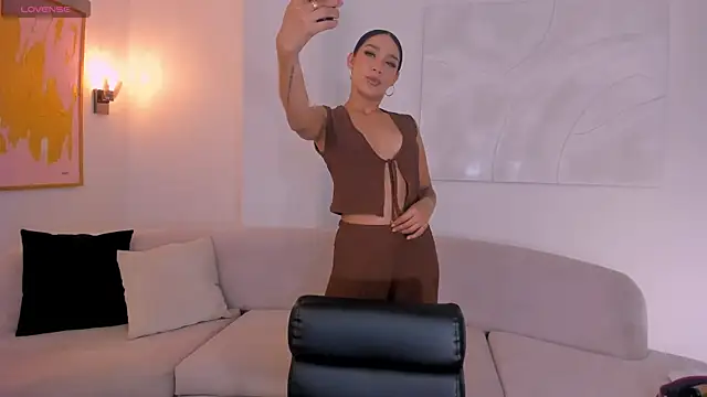 AmaliaCrus online show from February 2026 07:25:01 PM