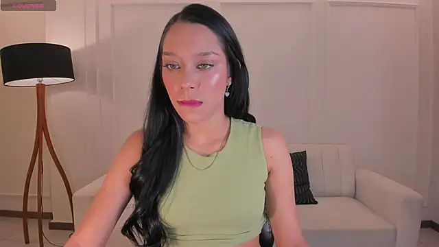 AmaliaCrus online show from October 2025 08:02:01 PM