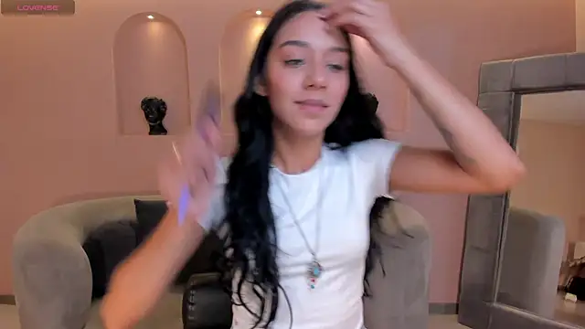 AmaliaCrus online show from January 2026 08:23:02 PM