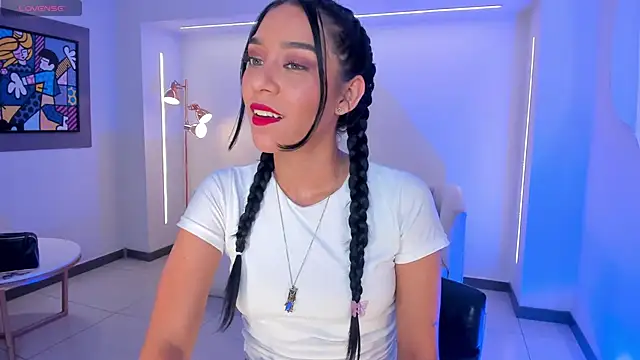 AmaliaCrus online show from September 2025 11:44:02 PM