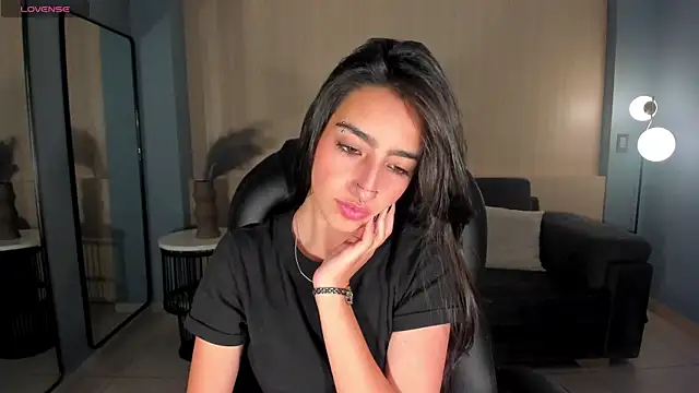 LarisaSmirnov online show from September 2025 04:27:01 AM