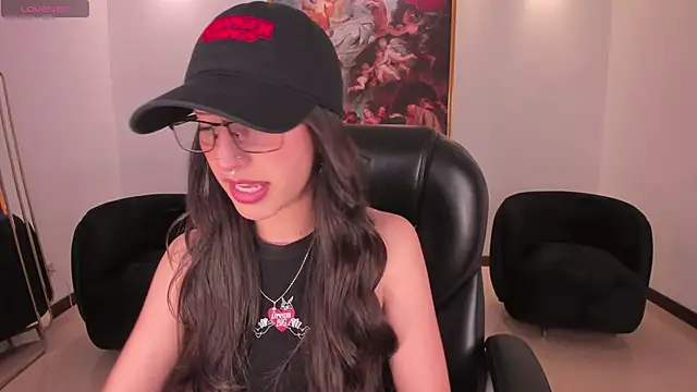 Snapshot of LarisaSmirnov chatting on February 2026 03:39:02 AM LarisaSmirnov online show from February 2026 03:39:02 AM