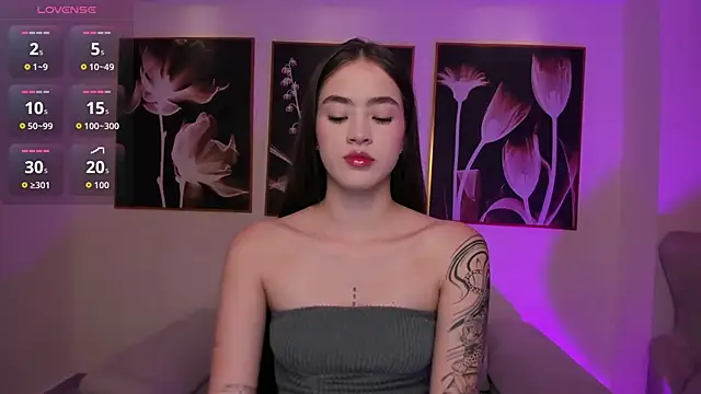 MaiaCollins online show from March 2026 10:10:02 AM