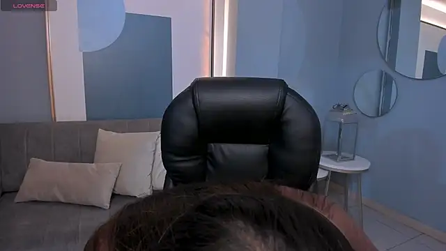 MaiaCollins online show from September 2025 01:17:02 PM