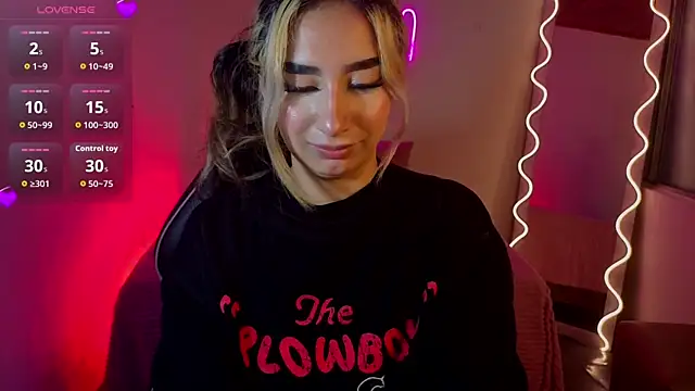 Malory tay1 online show from October 2025 07:13:02 PM