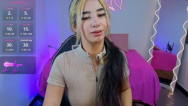 Malory tay1 online show from September 2025 07:14:01 PM