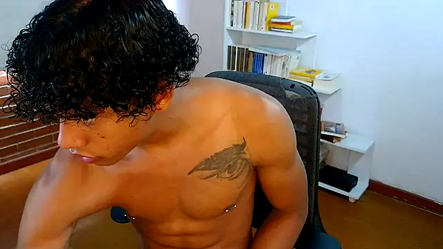 Aronbbc online show from November 2025 07:03:01 PM