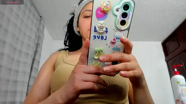 xx chloesex online show from April 2026 04:31:02 AM