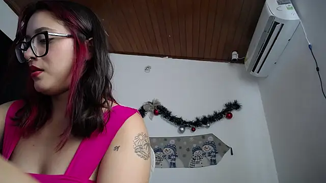 Snapshot of hubena_tg chatting on December 2025 06:03:01 PM hubena tg online show from December 2025 06:03:01 PM