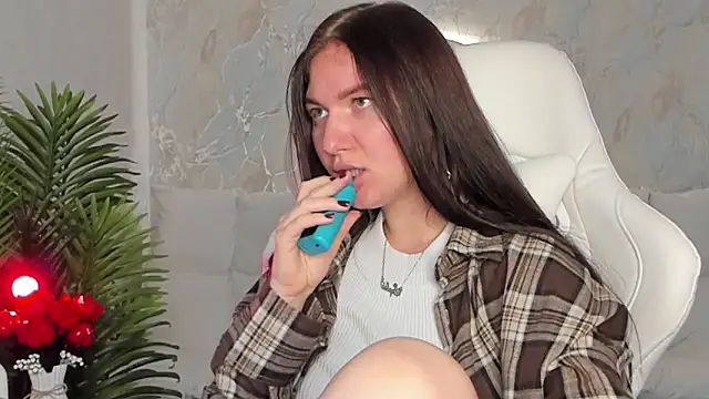 Snapshot of babyisperfect chatting on September 2025 05:07:02 AM babyisperfect online show from September 2025 05:07:02 AM