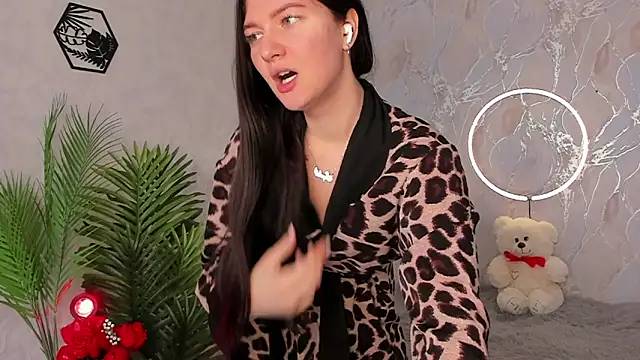 babyisperfect online show from November 2025 04:34:02 AM