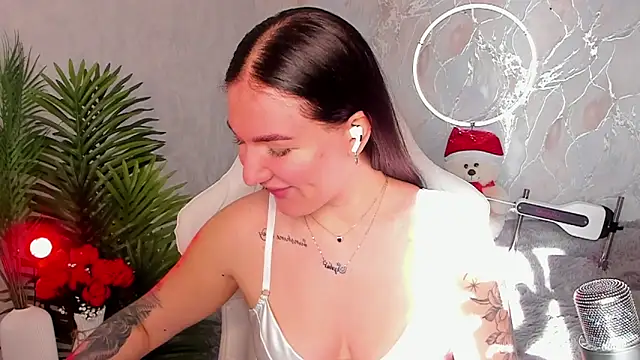 babyisperfect online show from February 2026 04:01:02 AM