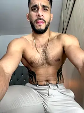 Maximiliano ford online show from October 2025 09:06:02 AM