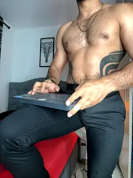 Maximiliano ford online show from October 2025 08:56:02 AM