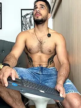 Maximiliano ford online show from January 2026 04:03:02 PM