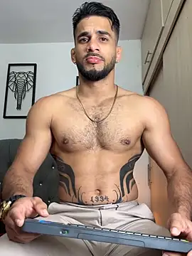 Maximiliano ford online show from October 2025 10:58:02 AM