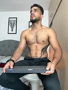 Maximiliano ford online show from September 2025 10:43:01 AM