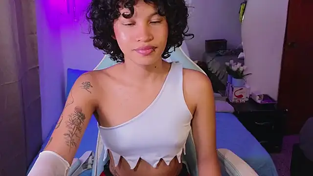 eleselas online show from December 2025 12:33:02 AM