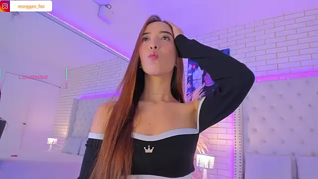 Morggan Fox  online show from November 2025 04:13:01 AM