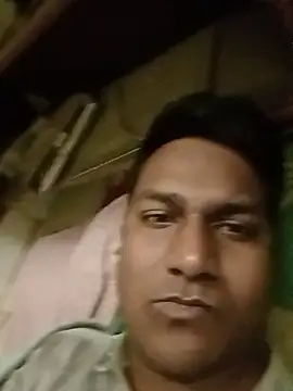 Snapshot of vikesh05 chatting on November 2025 09:02:01 PM vikesh05 online show from November 2025 09:02:01 PM