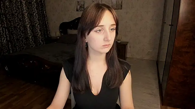 JulietMonli online show from October 2025 11:42:02 AM