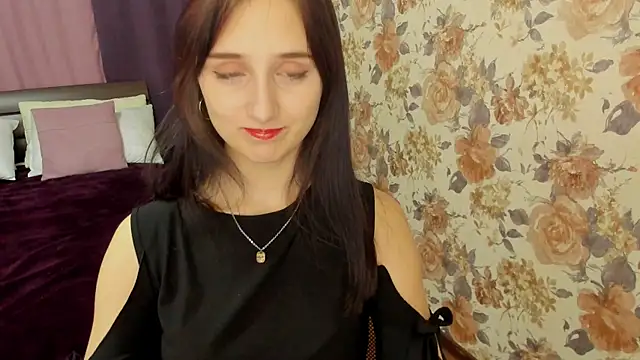 Snapshot of JulietMonli chatting on September 2025 03:23:01 AM JulietMonli online show from September 2025 03:23:01 AM