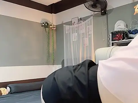 Nabiii6868 online show from March 2026 06:22:02 PM