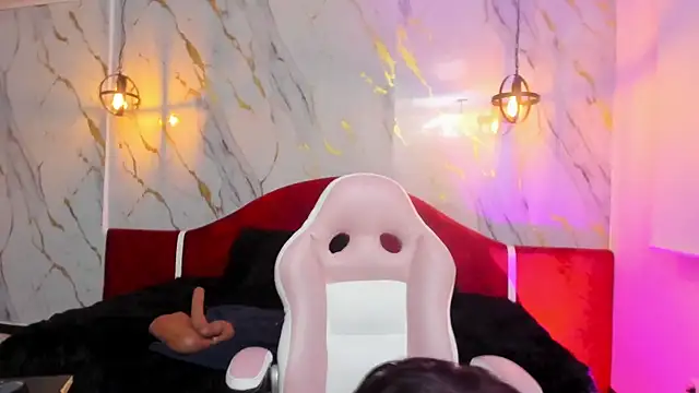 loress ass mature online show from December 2025 02:03:02 AM