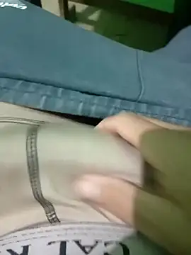 Snapshot of paulo666k chatting on March 2025 09:13:01 PM paulo666k online show from March 2025 09:13:01 PM