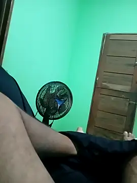 Snapshot of paulo666k chatting on November 2025 01:28:01 AM paulo666k online show from November 2025 01:28:01 AM