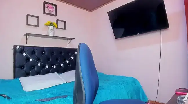Snapshot of karol_f00x chatting on March 2025 01:26:02 PM karol f00x online show from March 2025 01:26:02 PM