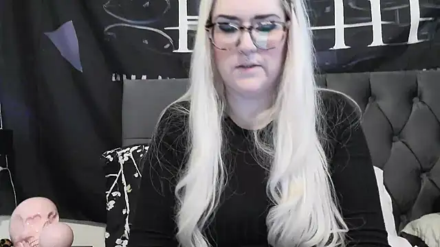 Sizzling Indie36 online show from November 2025 01:48:02 PM