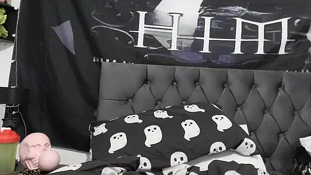 Sizzling Indie36 online show from October 2025 11:49:01 PM