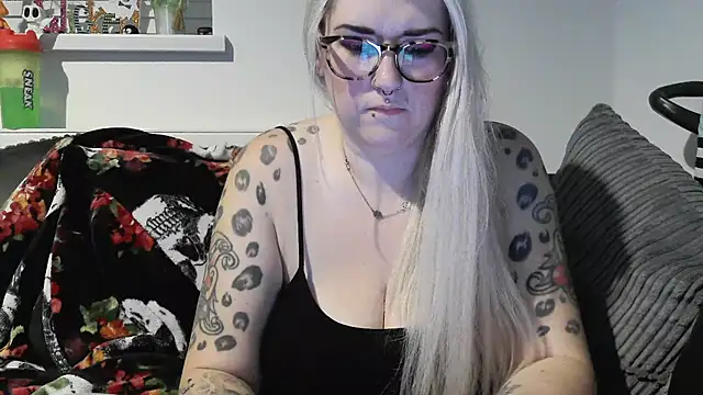 Sizzling Indie36 online show from October 2025 01:02:02 AM