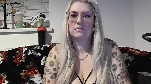 Sizzling Indie36 online show from October 2025 08:52:02 PM