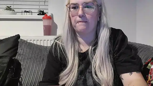 Sizzling Indie36 online show from September 2025 09:32:02 PM
