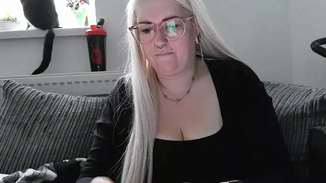 Sizzling Indie36 online show from October 2025 08:18:02 AM