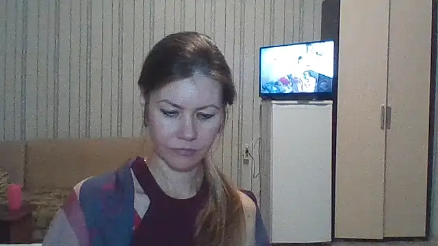 Eva Neon online show from September 2025 06:36:02 PM