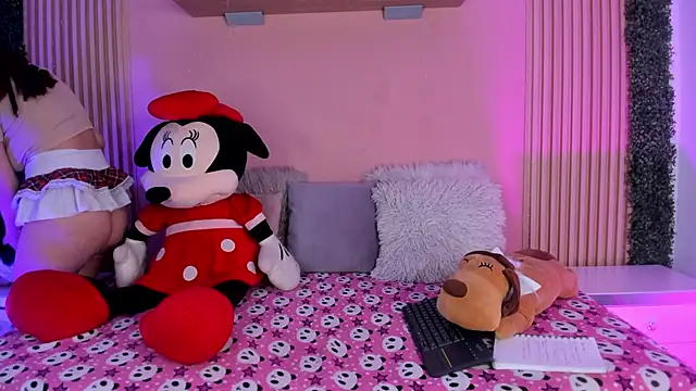 Sophie joyy online show from December 2025 03:54:01 AM