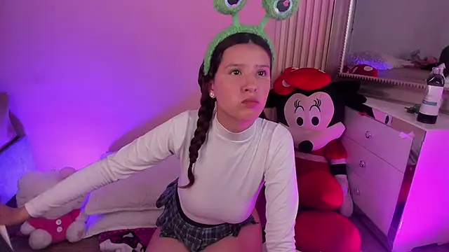 Sophie joyy online show from February 2026 09:26:01 PM