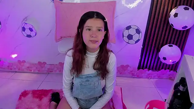 Sophie joyy online show from June 2026 10:48:02 PM