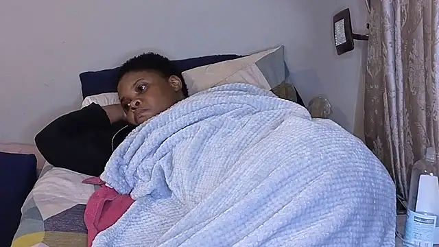 spicybootie online show from May 2026 06:12:01 AM