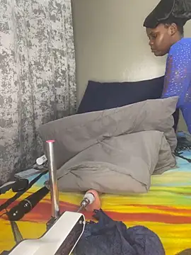 spicybootie online show from March 2026 07:03:02 PM