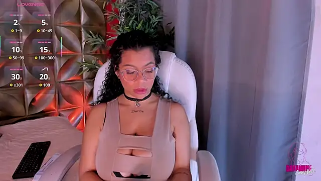 Dayanne campbelll online show from October 2025 11:05:01 PM