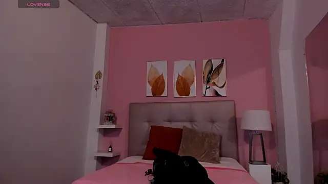 Molly h0t online show from March 2026 12:21:03 PM