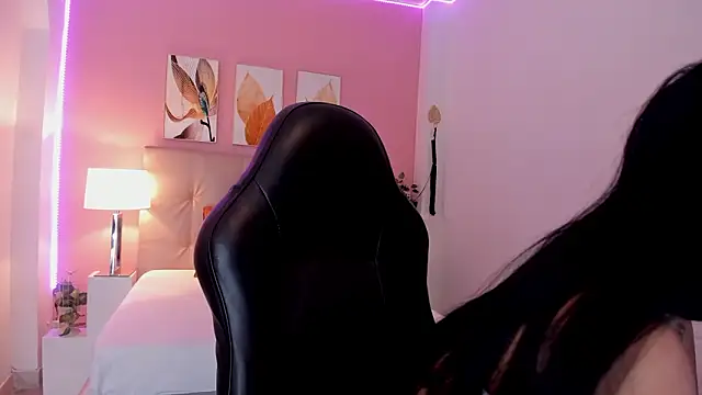 Molly h0t online show from February 2026 12:46:01 PM