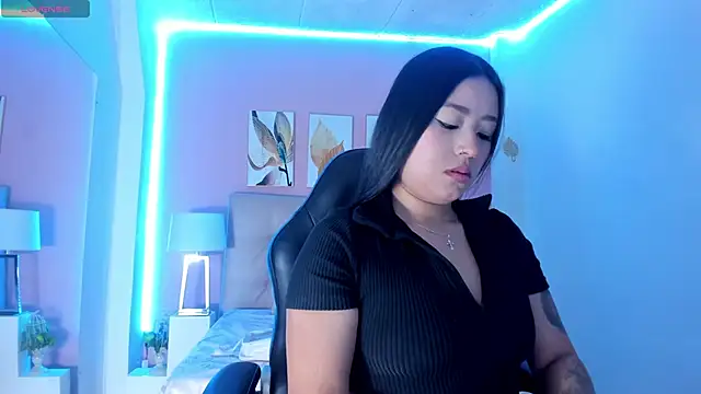 Molly h0t online show from March 2026 12:45:01 PM