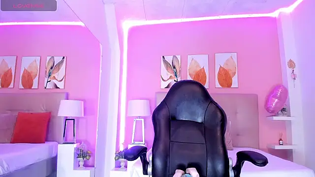 Molly h0t online show from March 2026 12:47:01 PM