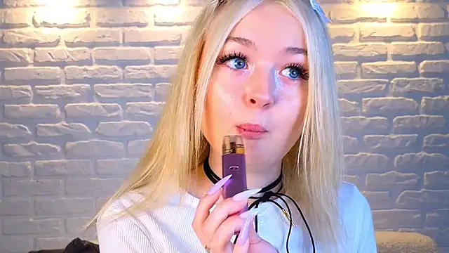 minigirl online show from March 2025 04:07:02 AM